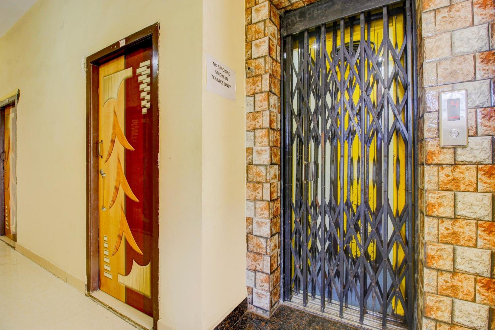 Hotel Spot On Sankalp Residency Hyderabad Exterior foto
